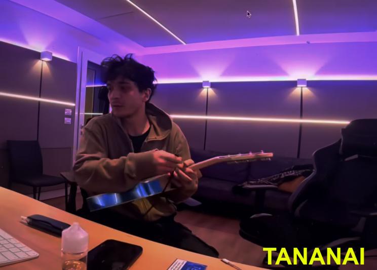 Tananai Instagram progetto Teetoleevio